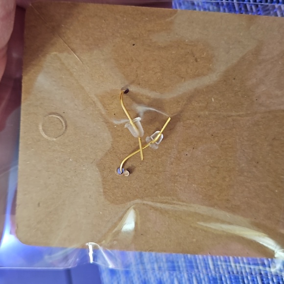 Custom made earings - Picture 2 of 2